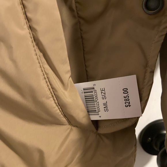 Essentials Winter Jacket 🥶🔥🔥 - Picture 3 of 5